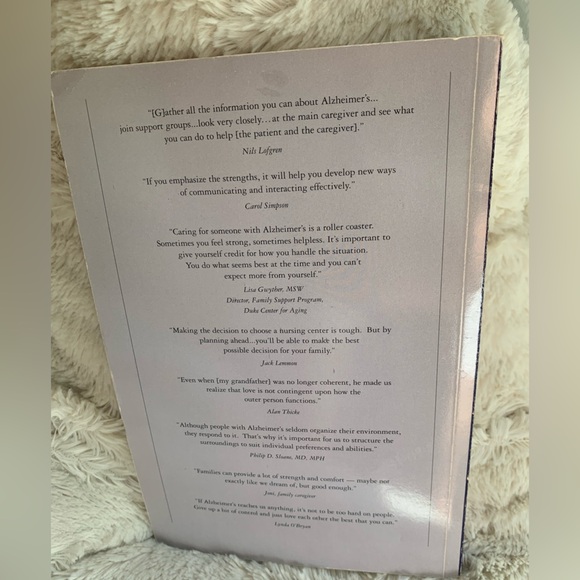 At The Heart Of Alzheimer’s , Paperback A Complete Guidebook By Carol Simpson - Picture 3 of 4